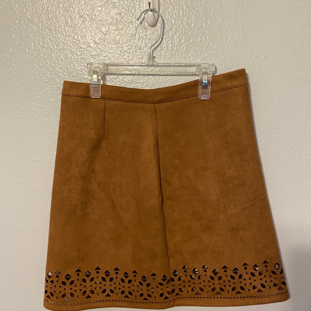 FRANCESCA'S camel faux suede skirt
